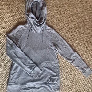 Under Armor Sweatshirt
